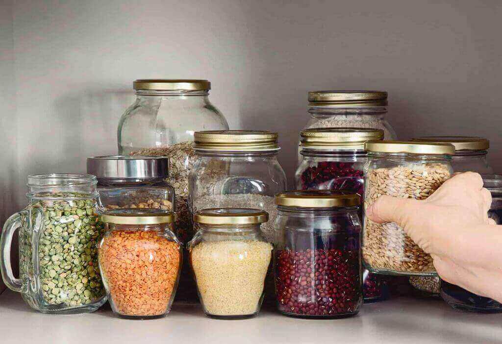 storing sprouting seeds
