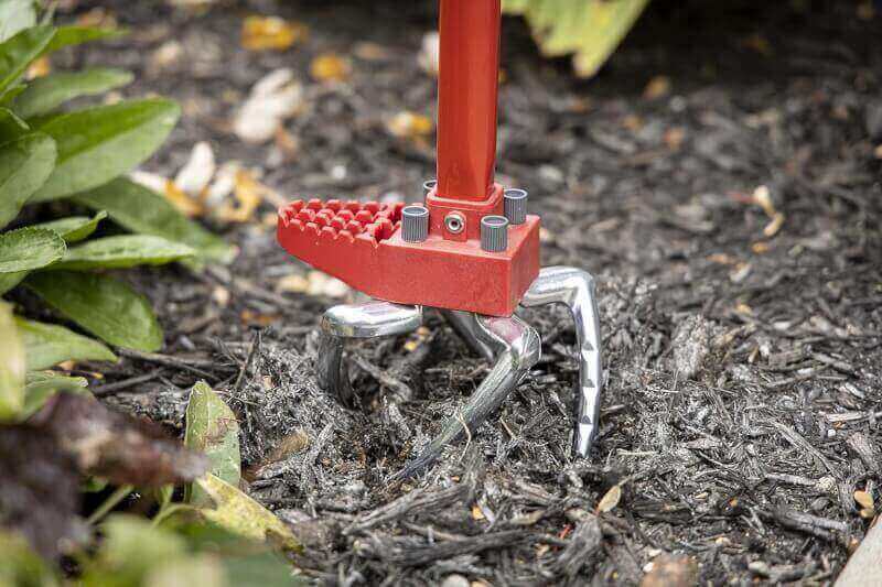Garden Weasel 91334 Claw Pro - Cultivate, Loosen, Aerate, Weed, No Bending - Great for Heavy Soil, Weather and Rust Resistant