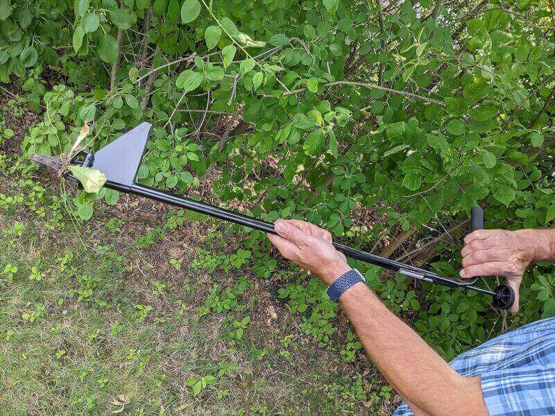 Walden Backyards Easy Weeder - Stand Up Weed Puller for Lawns  Gardens - Long Handle Weeding Tool for Dandelion Root Removal